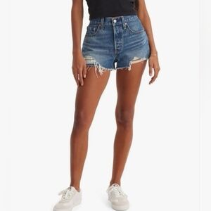 New Levi's Women's 501 Original Shorts High Rise Darn It Now Button Fly Size 30